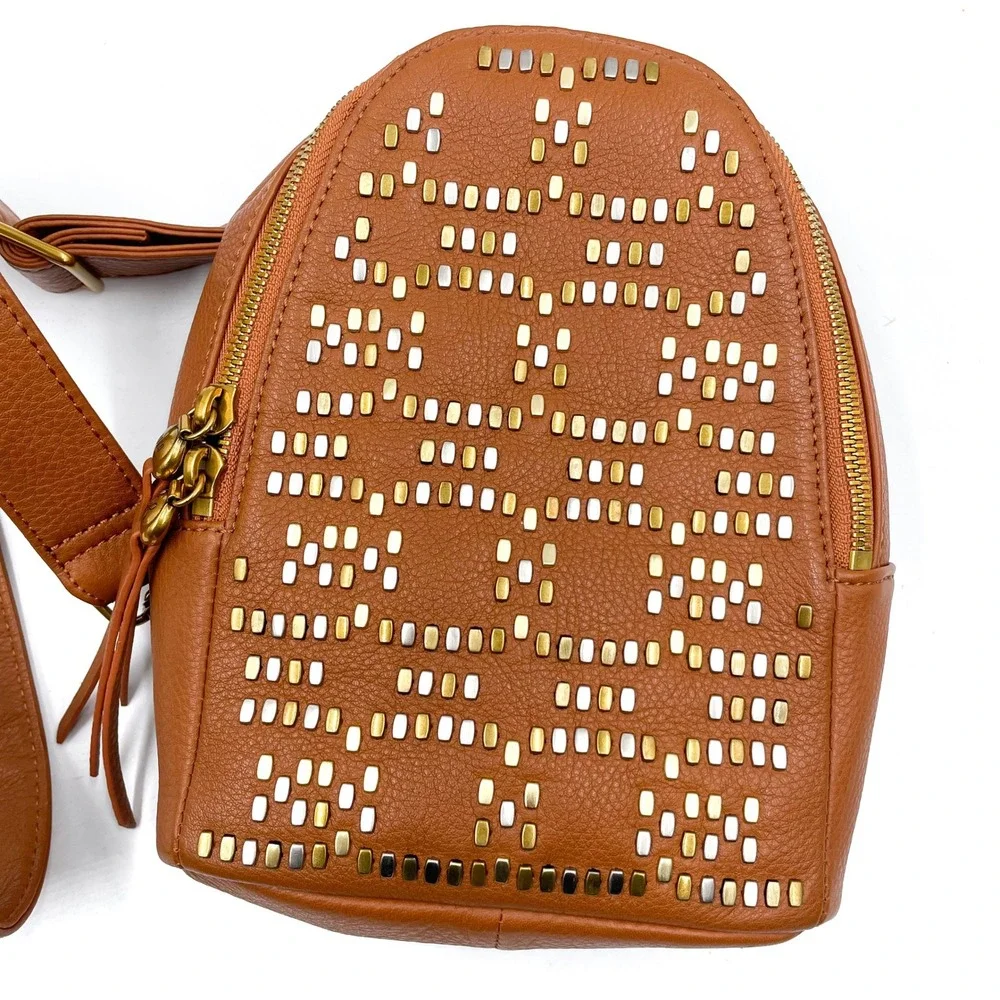 Fern Hobo Sling Bag Pebbled Leather Gold Studded Warm Honey Brown Small‎